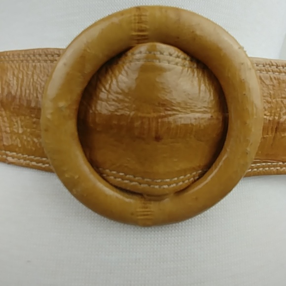 Vintage Accessories - EEL skin vintage belt, circle buckle, fits 32".